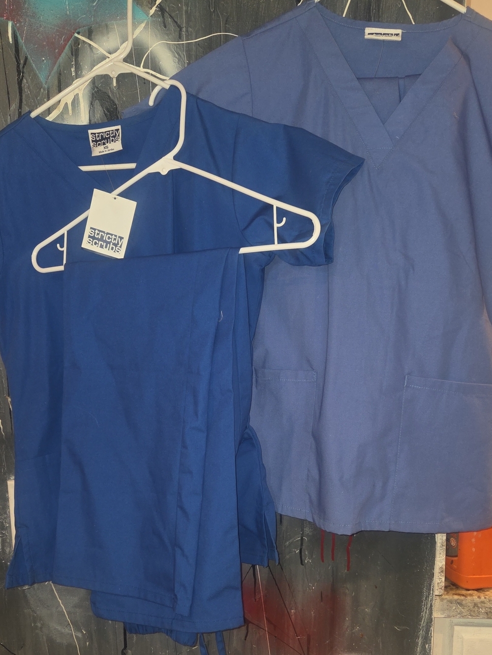 NEW Medical Scrubs Blue V-Neck Scrub Top